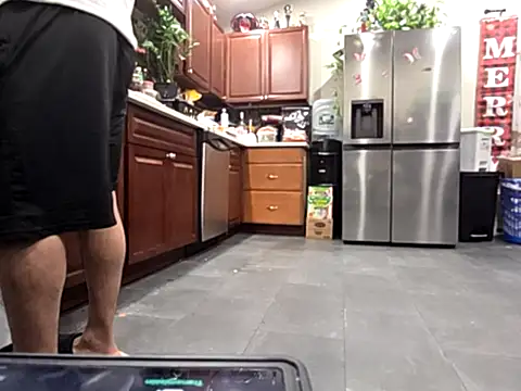 bischo666 online show from February 6, 2026, 4:30 am