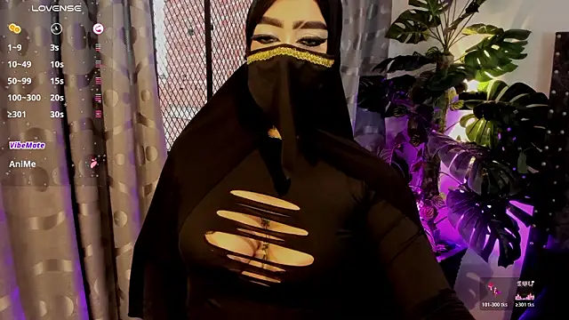 Snapshot of leyla_ali4 chatting on February 14, 2026, 11:32 am leyla ali4 online show from February 14, 2026, 11:32 am