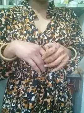 Snapshot of khushi_rawat chatting on February 18, 2026, 1:58 am khushi rawat online show from February 18, 2026, 1:58 am