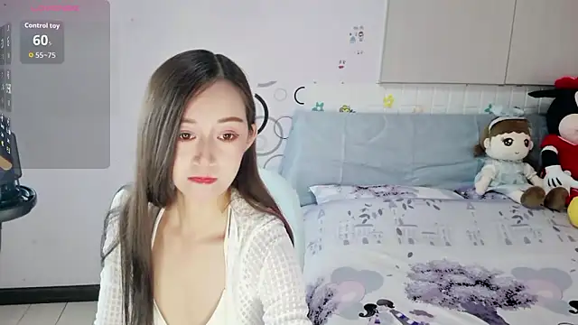 baozi-DDET online show from April 12, 2026, 3:32 am