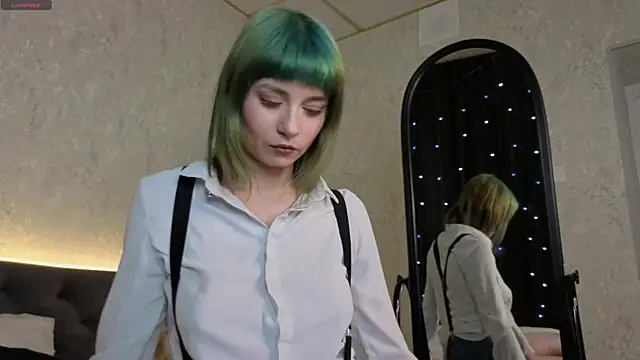 Scarle Whisper online show from March 21, 2026, 1:18 am