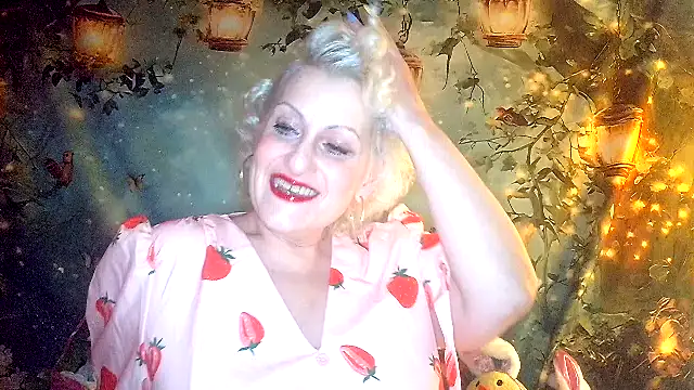 Blondie the librarian online show from April 11, 2026, 1:46 am