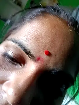 Priyakoli4568 online show from April 14, 2026, 5:01 am