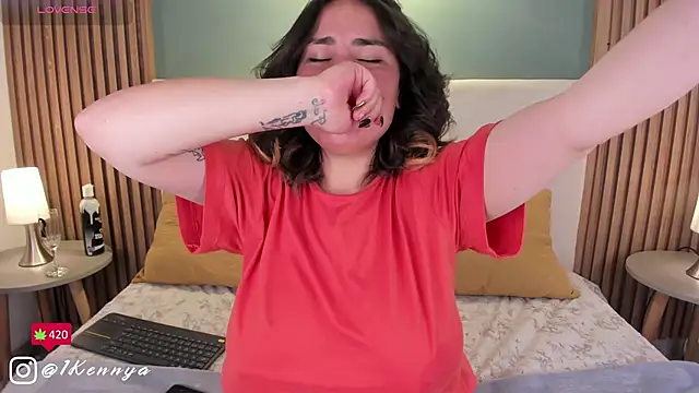 Snapshot of Kennya_Rodriguez chatting on January 23, 2025, 9:29 am Kennya Rodriguez online show from January 23, 2025, 9:29 am