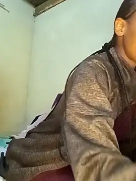 Snapshot of SexyTiger27 chatting on March 1, 2026, 7:47 pm SexyTiger27 online show from March 1, 2026, 7:47 pm