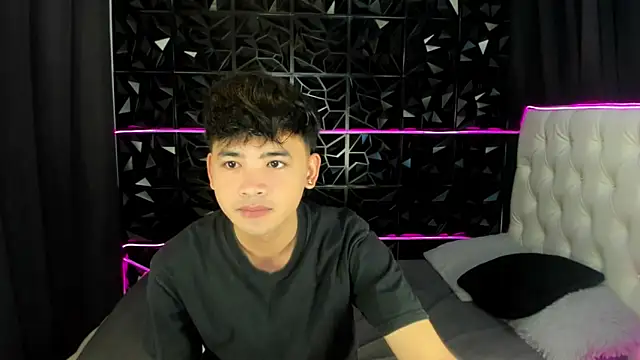 spoiledmycock online show from February 5, 2026, 3:24 am