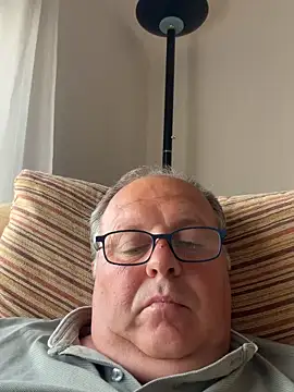 YachtCaptain10 online show from May 11, 2026, 4:37 pm