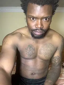 Snapshot of -HIIM- chatting on May 11, 2026, 8:39 pm -HIIM- online show from May 11, 2026, 8:39 pm