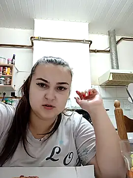 Snapshot of AlyaX_X chatting on February 22, 2026, 6:53 pm AlyaX X online show from February 22, 2026, 6:53 pm