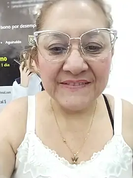 Snapshot of JULIETA_21- chatting on July 18, 2026, 5:43 pm JULIETA 21- online show from July 18, 2026, 5:43 pm