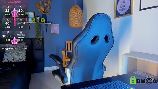 eliza pink24 online show from April 6, 2026, 6:53 pm