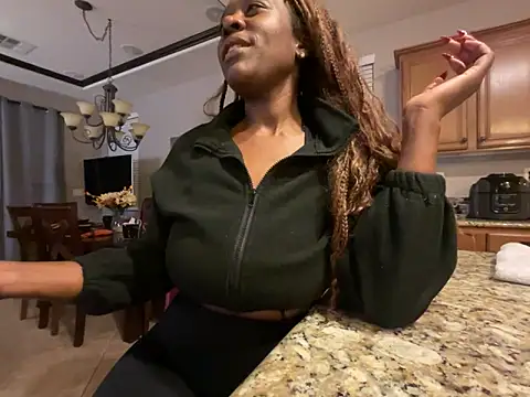 Snapshot of Anadia_Starr chatting on February 3, 2026, 7:13 am Anadia Starr online show from February 3, 2026, 7:13 am