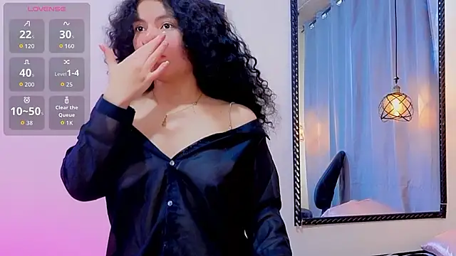 Snapshot of Zoe-yanin chatting on February 11, 2026, 7:25 pm Zoe-yanin online show from February 11, 2026, 7:25 pm