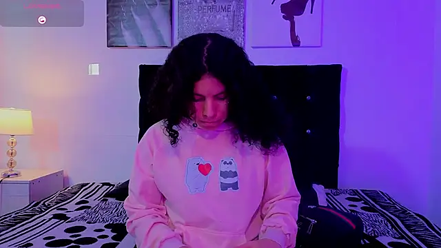 Snapshot of Zoe-yanin chatting on February 26, 2026, 6:52 pm Zoe-yanin online show from February 26, 2026, 6:52 pm