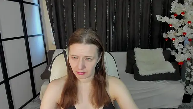 Kathrine Meyer online show from April 10, 2026, 1:56 am