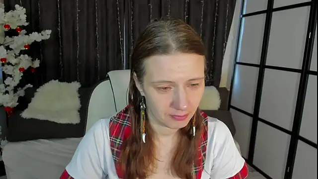 Kathrine Meyer online show from April 15, 2026, 2:17 am