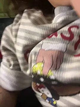 Violin xue online show from February 21, 2026, 9:50 pm