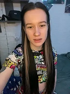 Carolina G0lden online show from April 9, 2026, 9:10 pm