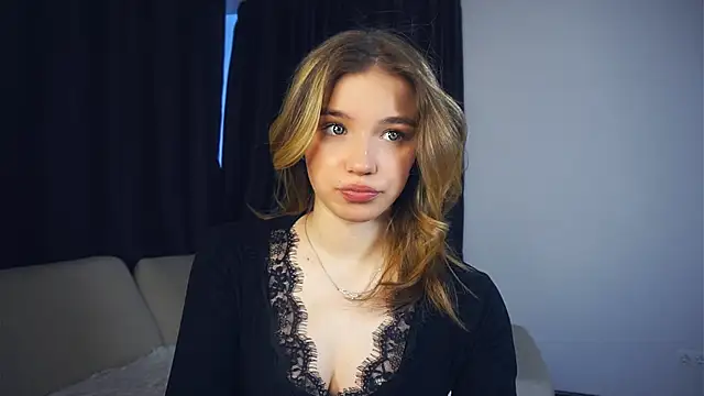 Snapshot of EarthaStinett chatting on February 15, 2026, 12:26 pm EarthaStinett online show from February 15, 2026, 12:26 pm