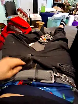 Snapshot of TrndSettr chatting on February 8, 2026, 2:31 am TrndSettr online show from February 8, 2026, 2:31 am