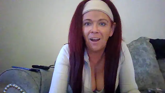 Forbidden-Irish-x online show from February 22, 2026, 4:52 pm