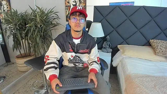 kai storn online show from March 15, 2026, 11:28 am