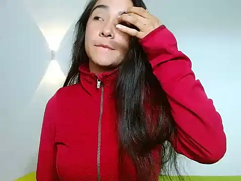 sensualstryp online show from March 10, 2026, 2:04 am