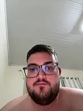 Snapshot of Jmlbsuchi chatting on February 14, 2026, 6:13 am Jmlbsuchi online show from February 14, 2026, 6:13 am