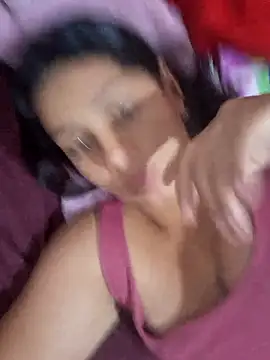 Cris18sexy online show from February 13, 2026, 6:19 pm