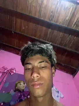 Snapshot of Adan21_cm chatting on February 22, 2026, 5:21 am Adan21 cm online show from February 22, 2026, 5:21 am