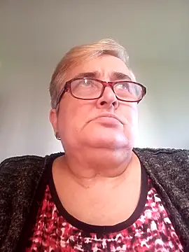SusanStar874 online show from June 16, 2026, 3:34 pm