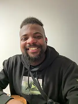 BigCatXLOfficial online show from April 7, 2026, 6:43 pm