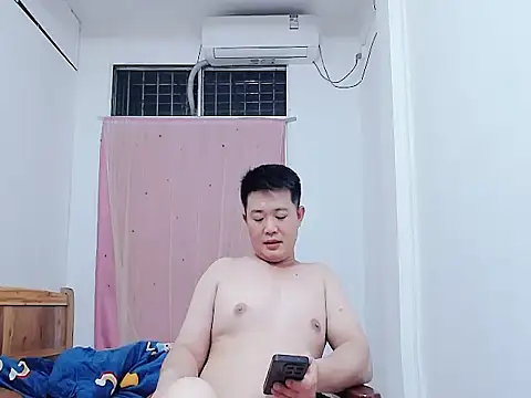 wwwhh777 online show from April 15, 2026, 12:21 pm