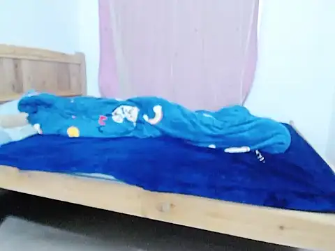 wwwhh777 online show from April 10, 2026, 1:29 pm