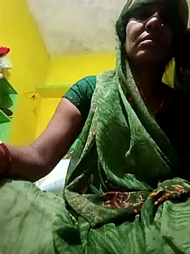 Snapshot of Muskan44s chatting on May 12, 2026, 9:32 pm Muskan44s online show from May 12, 2026, 9:32 pm