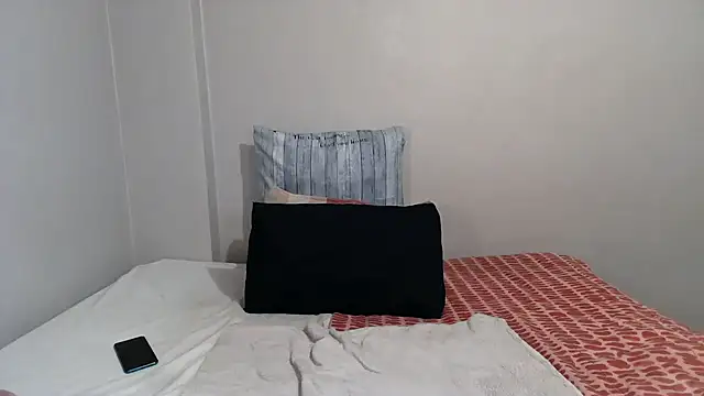 Riaanxxx online show from March 21, 2026, 4:33 pm