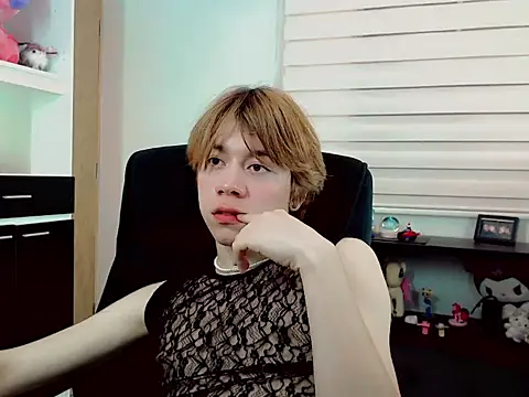 duvisex19 online show from March 31, 2026, 4:36 am