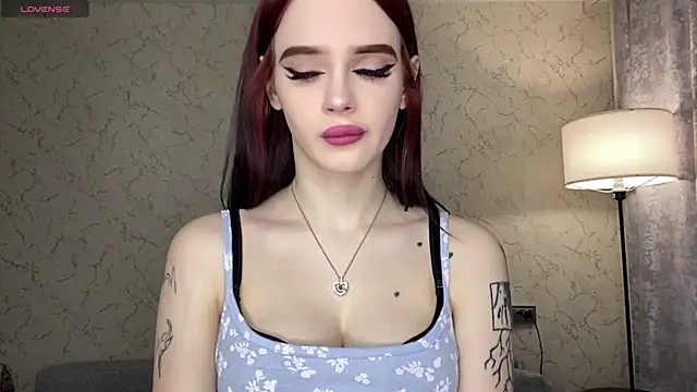 IeshaOsorio online show from February 25, 2026, 6:13 am