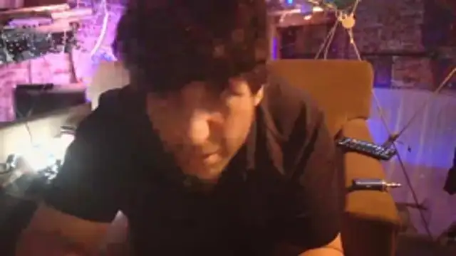 ctguybj online show from May 24, 2026, 3:17 am
