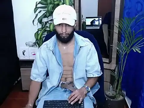 Snapshot of _noahdiaz chatting on February 17, 2026, 6:00 am noahdiaz online show from February 17, 2026, 6:00 am