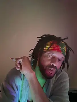 Snapshot of magic_man1085 chatting on February 1, 2026, 10:19 pm magic man1085 online show from February 1, 2026, 10:19 pm