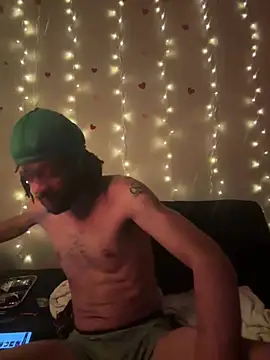 Snapshot of magic_man1085 chatting on February 17, 2026, 12:13 pm magic man1085 online show from February 17, 2026, 12:13 pm