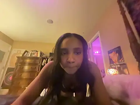 AngelSonnyXo online show from February 28, 2026, 3:17 am