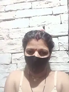 Divya-11431 online show from May 25, 2026, 7:23 pm