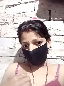 Snapshot of Divya-11431 chatting on February 2, 2026, 4:28 pm Divya-11431 online show from February 2, 2026, 4:28 pm