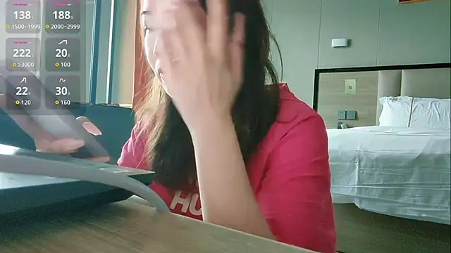 Eliana-ik online show from April 4, 2026, 6:42 am