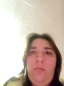 Snapshot of ShawnaDeMer chatting on March 3, 2026, 6:48 pm ShawnaDeMer online show from March 3, 2026, 6:48 pm