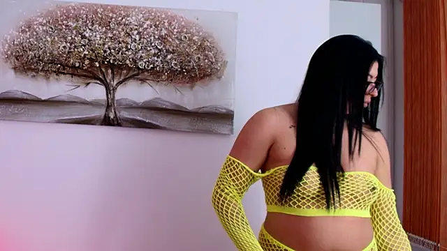 Snapshot of MissyScarlet chatting on February 14, 2026, 5:29 am MissyScarlet online show from February 14, 2026, 5:29 am