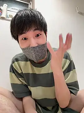 Snapshot of mumin08 chatting on March 3, 2026, 2:24 pm mumin08 online show from March 3, 2026, 2:24 pm