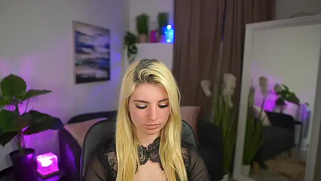 Jetpearl online show from April 5, 2026, 7:20 pm